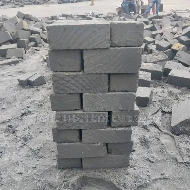 Juja Machine Cut Stones - thumbnail 2