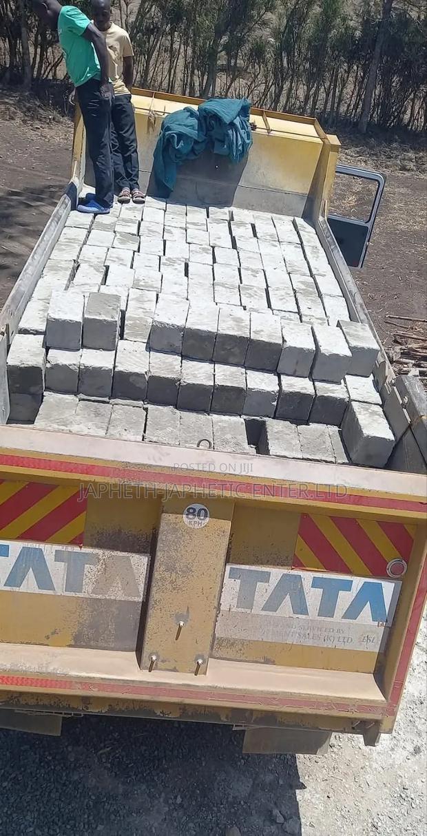 Ndarugo Machine Cut Stones