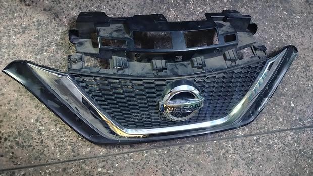Note 2017 Grill - main view