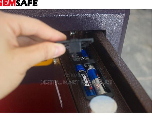 Brown Fire Secure Modern Container - thumbnail 8
