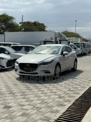Mazda Axela 2018 White