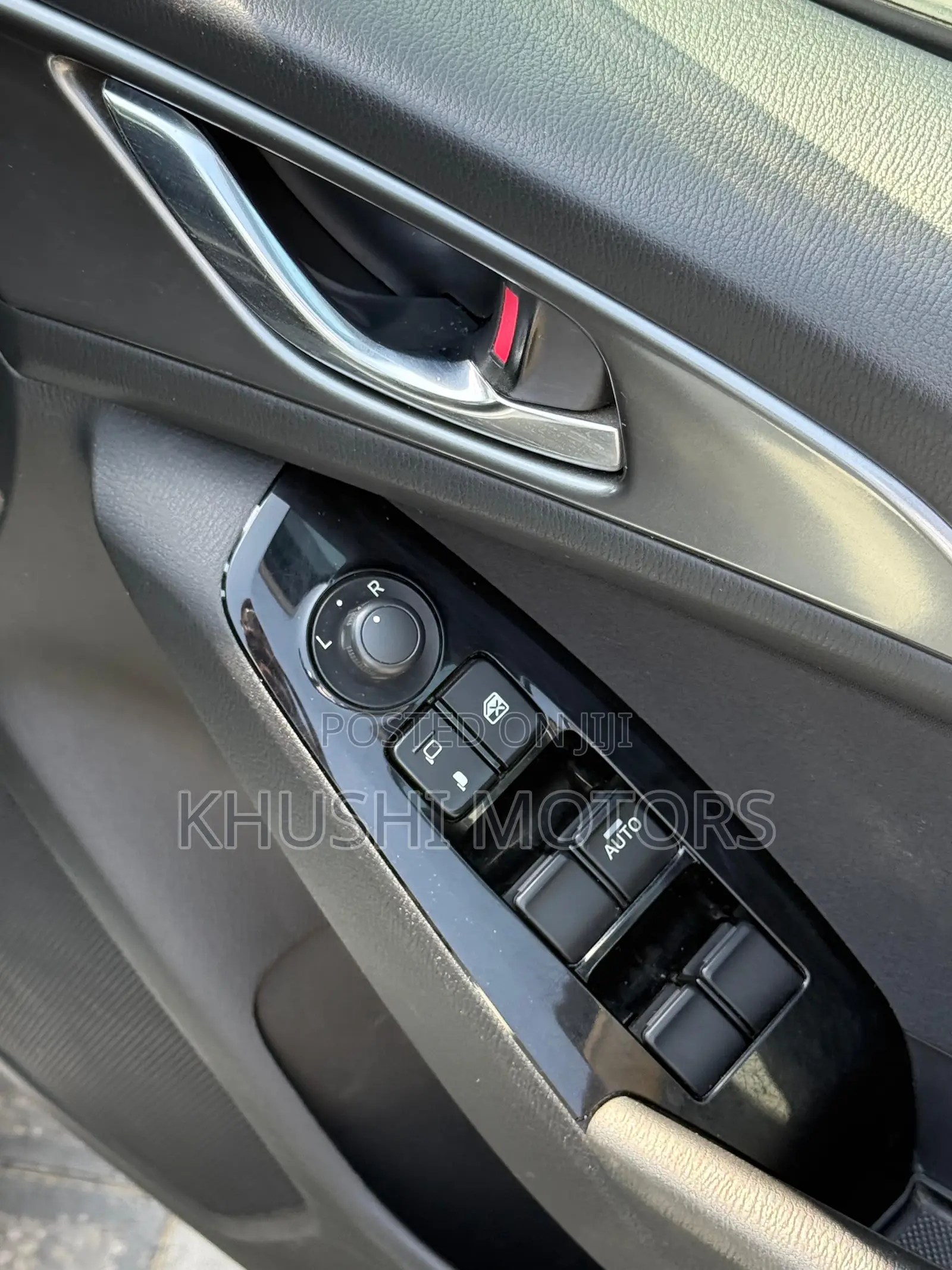 Mazda Axela 2018 White