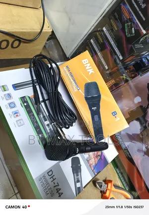 BNK B-1 Wired Microphone