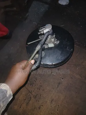 Mitsubishi Delica Brake Boostr and Brake Mastercylinder Complete