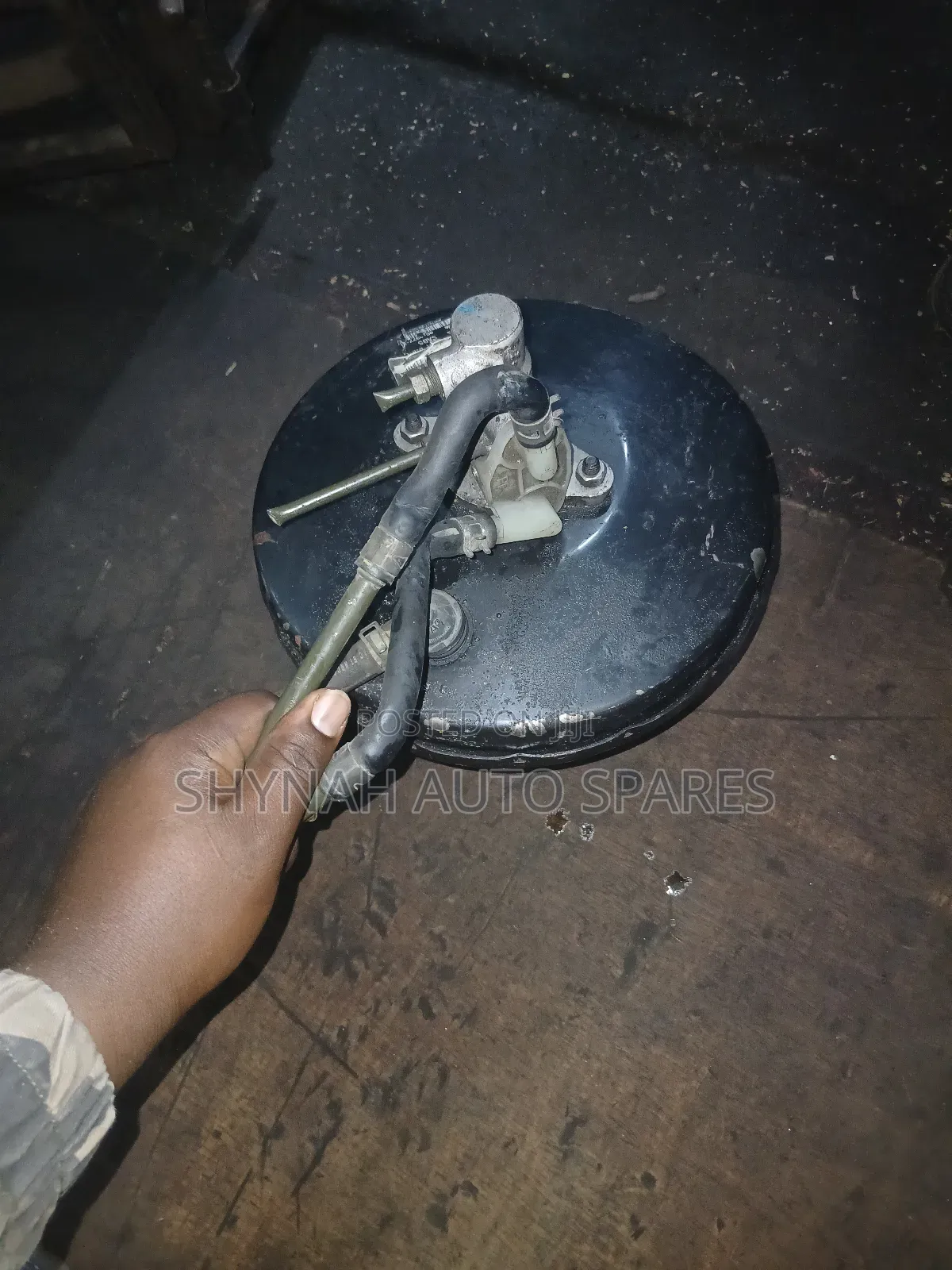 Mitsubishi Delica Brake Boostr and Brake Mastercylinder Complete