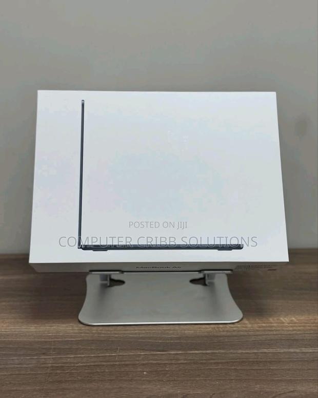 Laptop Apple MacBook Air 2023 M2 8GB Apple M2 SSD 256GB - thumbnail 3