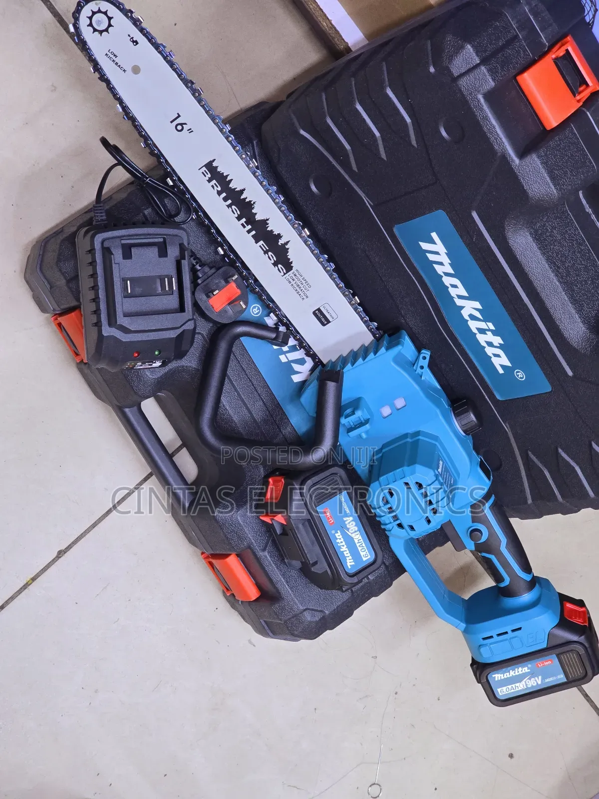 Cordless 16" Chainsaw/Makita Chainsaw