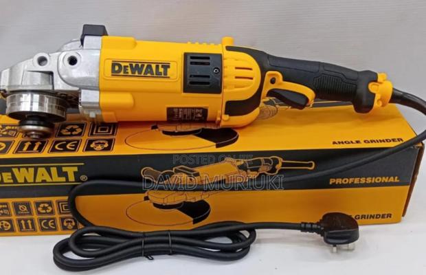 Dewalt Grinder 9'