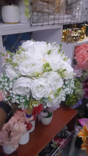 Round Artificial Roses Flower Bouquet Available Big Size