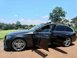 Mercedes Benz C-200/250,e-350,s-400/500,g and v-Class for Hire/Rental