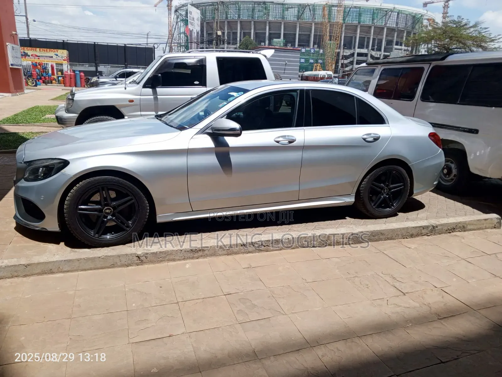Mercedes Benz C-200/250,e-350,s-400/500,g and v-Class for Hire/Rental
