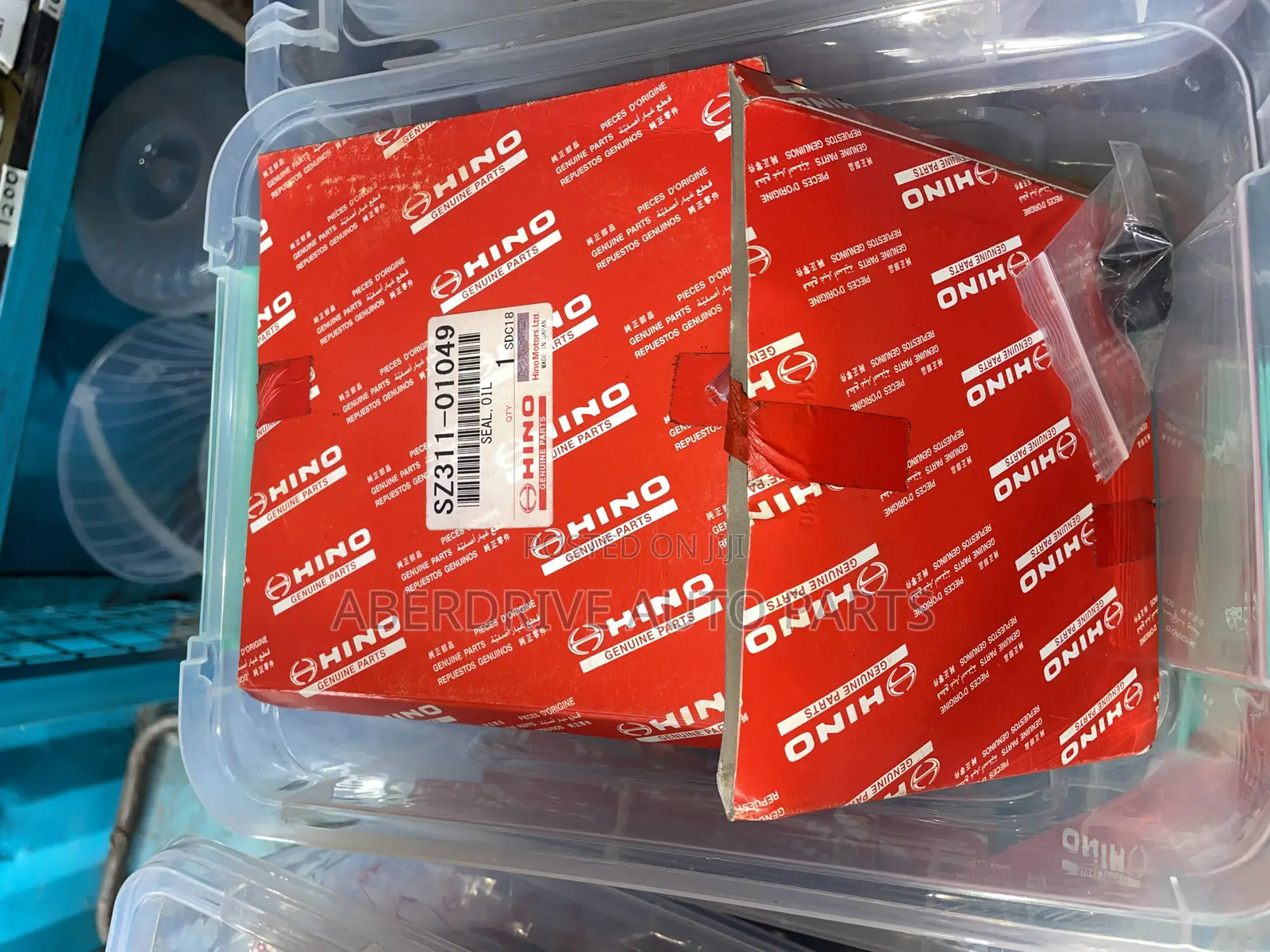Hino 500 Genuine Rear Hub Seal