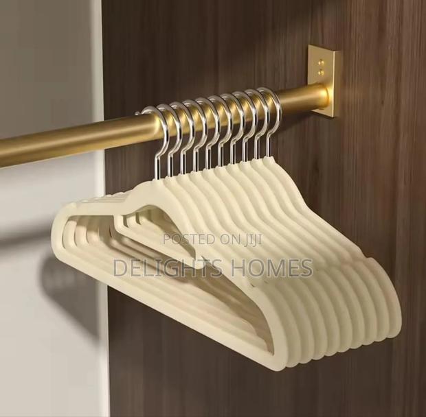 Velvet Antislip Hangers_nje