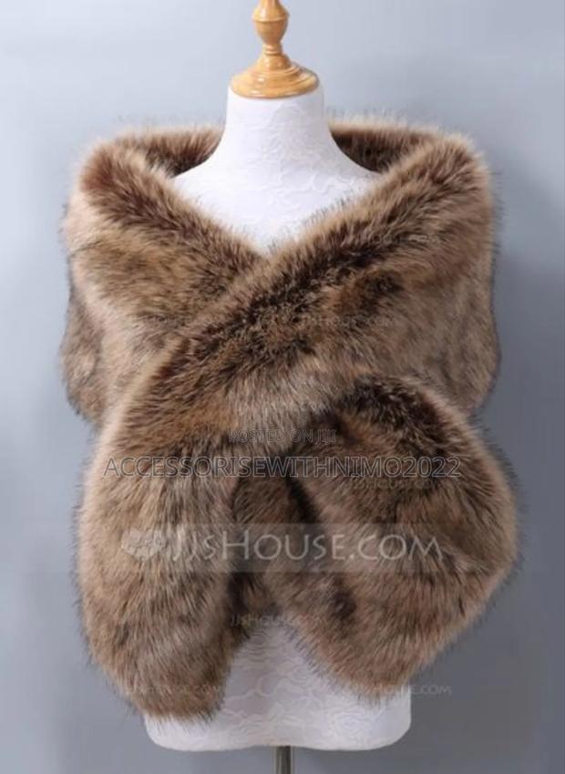 Faux Pas Fur Coat - thumbnail 5