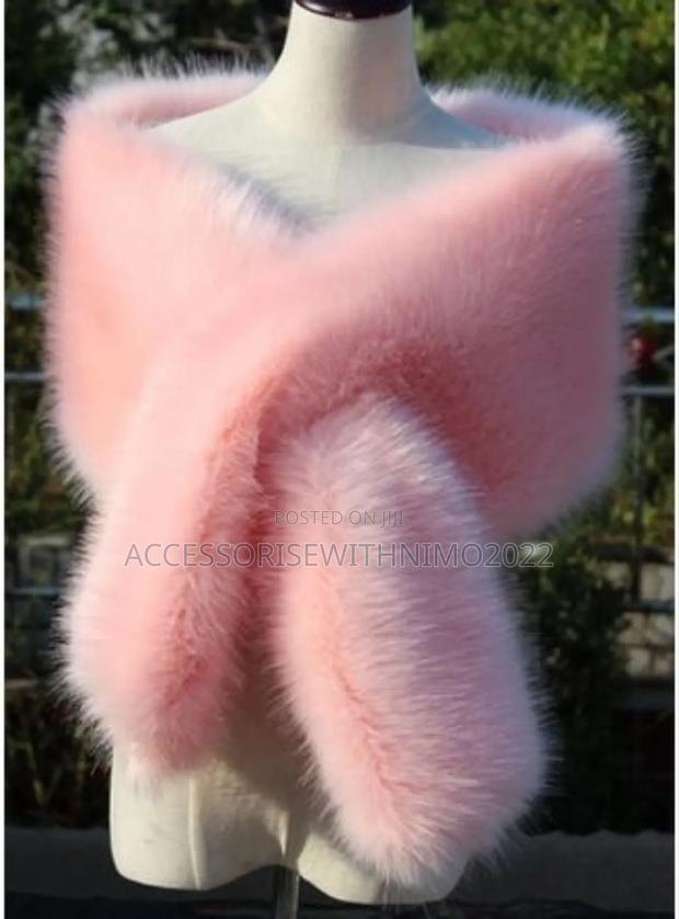 Faux Pas Fur Coat - thumbnail 8