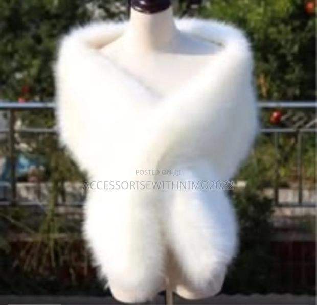 Faux Pas Fur Coat - thumbnail 9