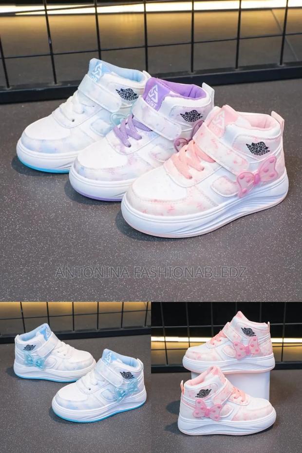 Kids Cute Sneakers Size 26-36 - main view