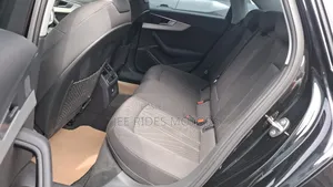 Audi A4 2.0T Premium AWD quattro 2018 Gray