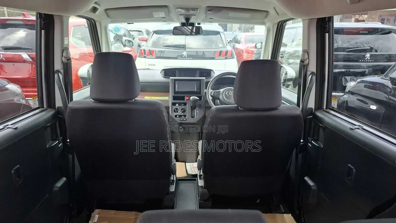 Toyota Roomy 1.0 FWD 2018 Silver