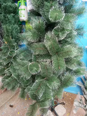 Pine Tree Christmas Tree 5ft