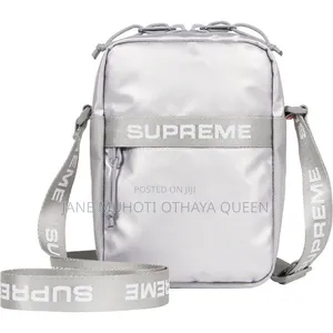 *Supreme Shoulder Bag