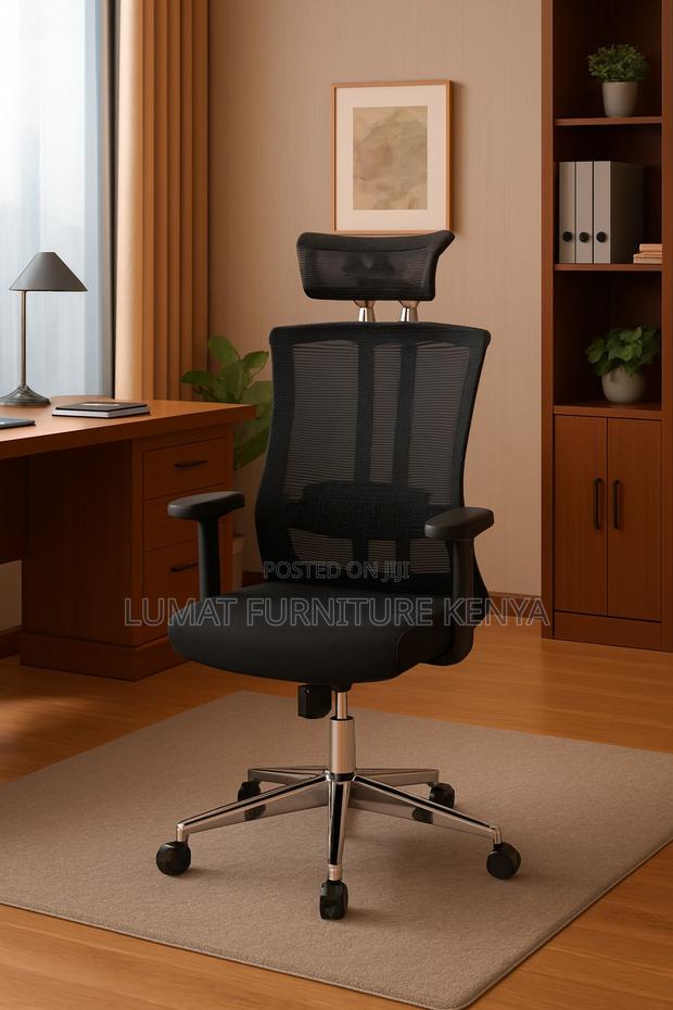 Ergonomic Directors Mesh Chair - thumbnail 2