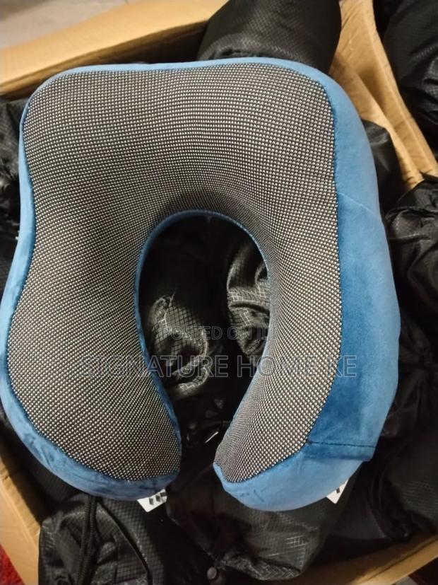 Travel Neck Pillows - thumbnail 5