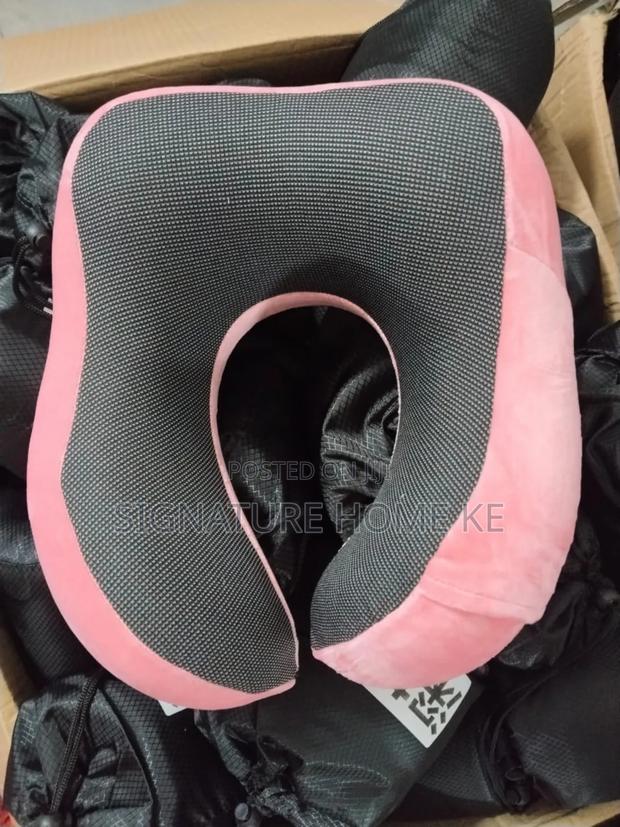 Travel Neck Pillows - thumbnail 8