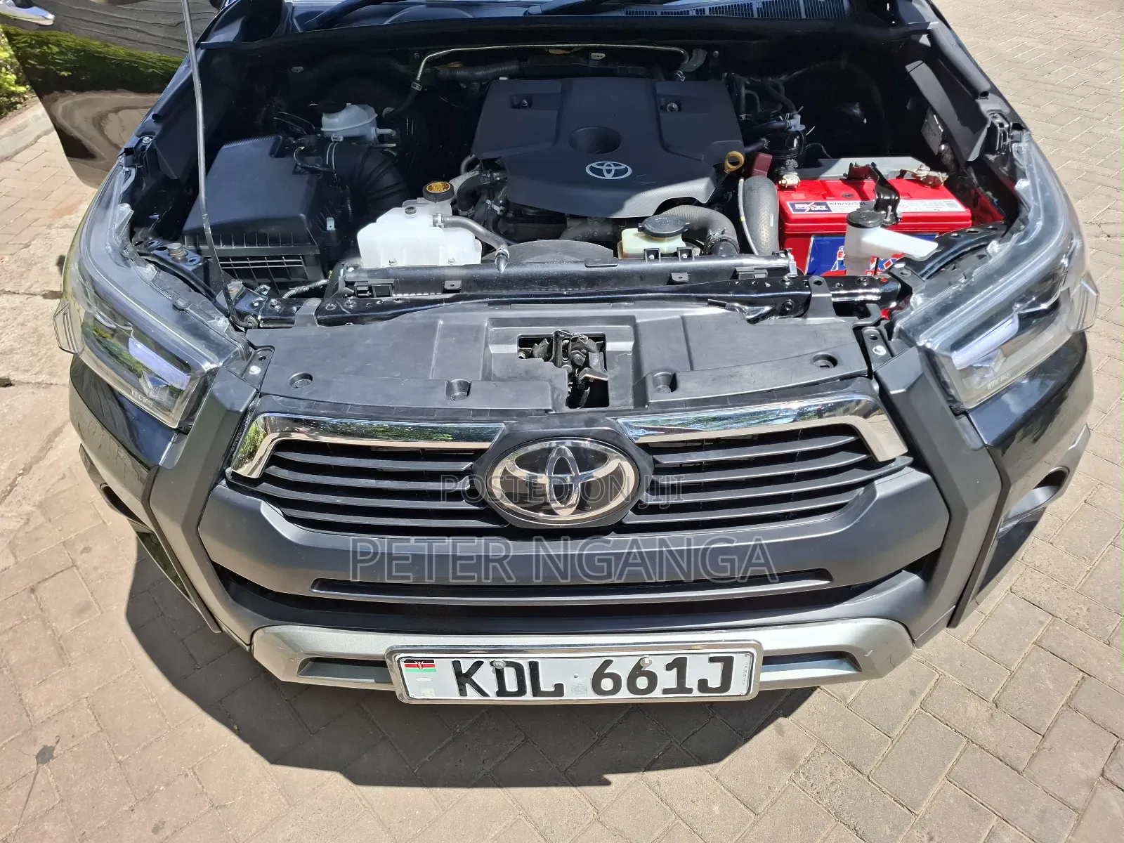 Toyota Hilux Revo Double Cab Deisel 2.8 AWD 2017 Matt Black