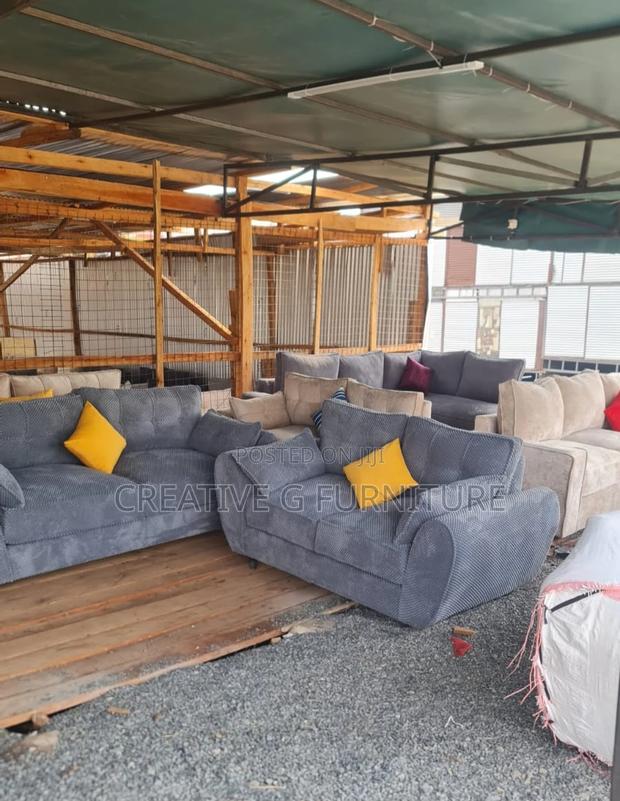 Proper 5 Seater Butterfly Sofa 3,2