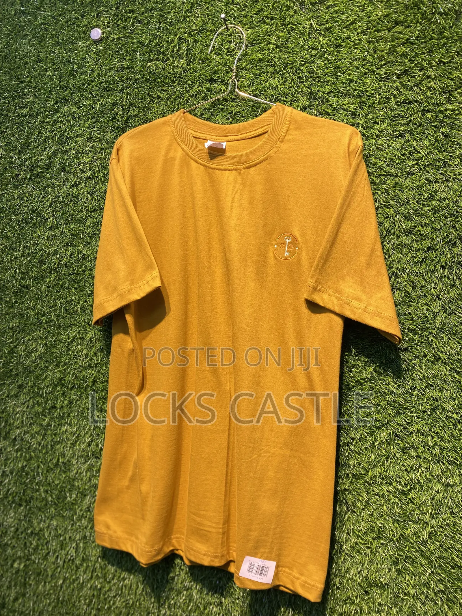 Castledepots Brand Unisex T-Shirts (M L)