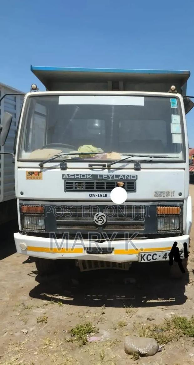 Ashok Leyland Tipper 2518 - thumbnail 5