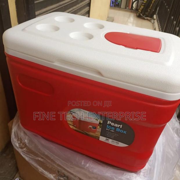 61l Cooler Box