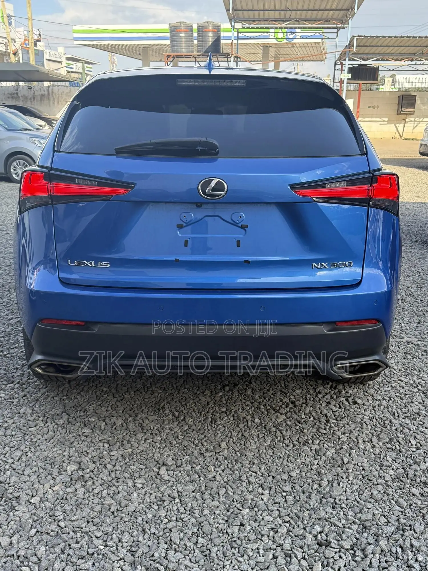 Lexus NX 300h Base 4x4 (2.5L 4cyl 2A) 2017 Blue