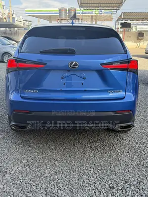 Lexus NX 300h Base 4x4 (2.5L 4cyl 2A) 2017 Blue