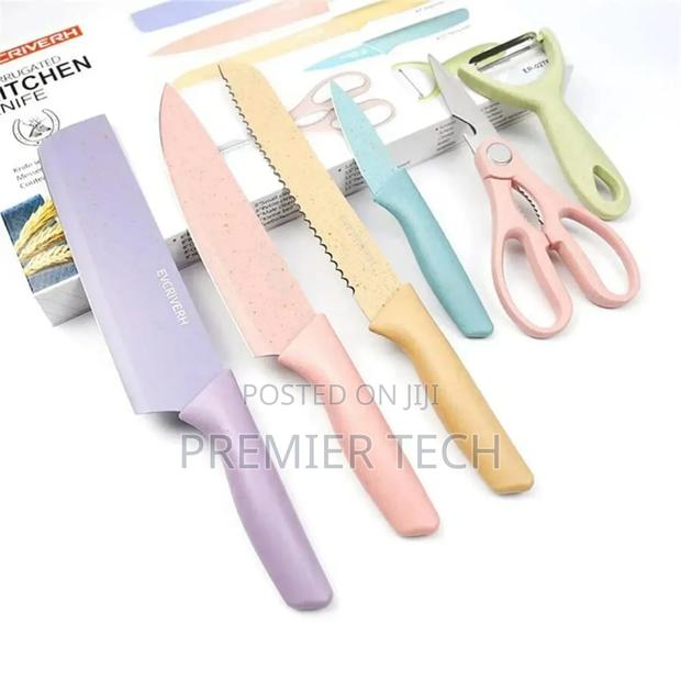 Macaroon Colourful Straw Six Piece Knife Set - main view