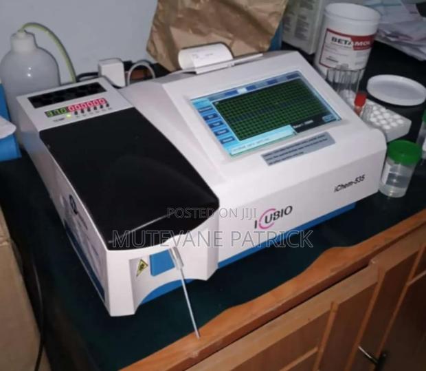 Semi Automated Chemistry Analyzer - Icubio - main view