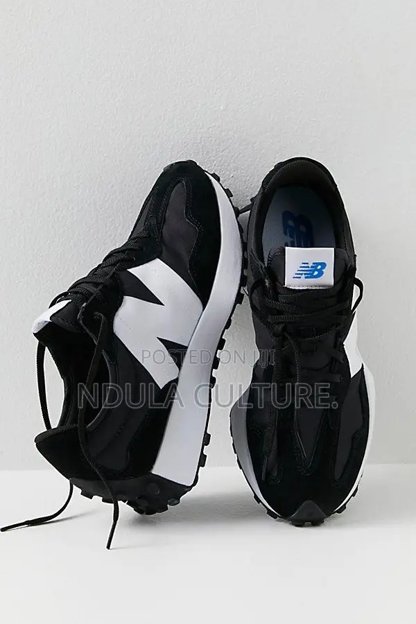 New Balance 327 Resilience