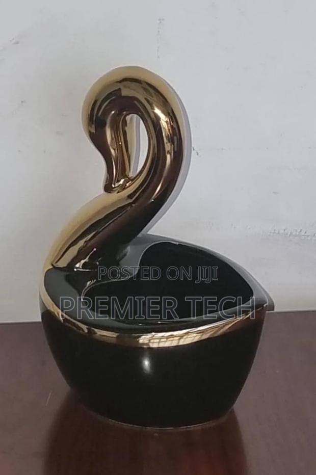 Ceramic Love Shape a Swan Bowl Multipurpose Organizer - main view