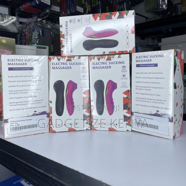 Clitoral Sucking Vibrator - thumbnail 5