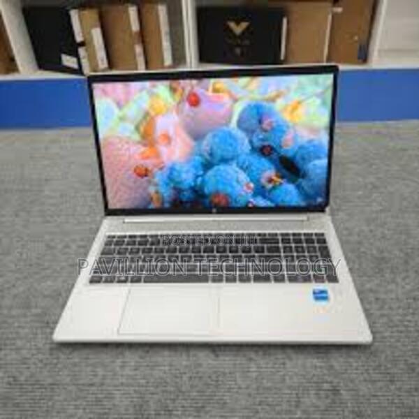 Laptop HP ProBook 450 G9 8GB Intel Core I5 SSD 512GB - thumbnail 2