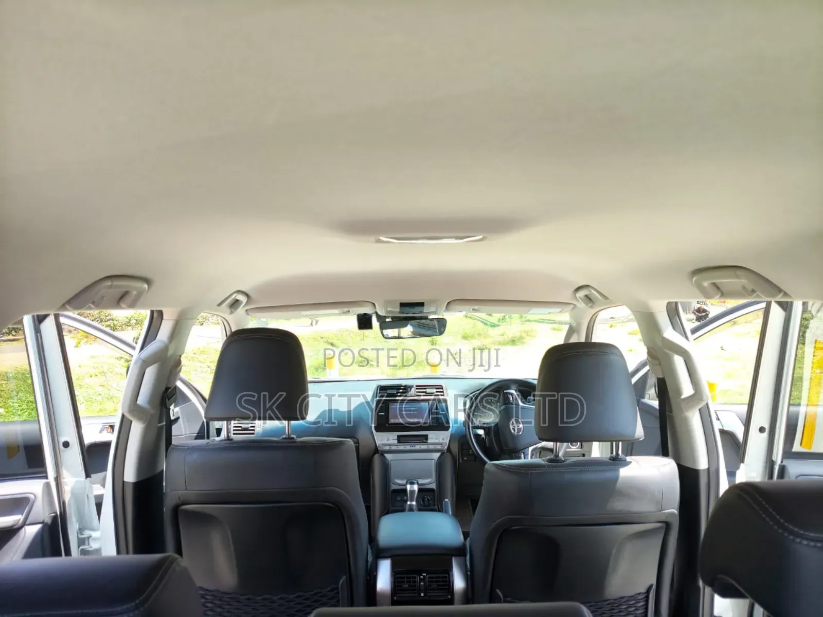 Toyota Land Cruiser Prado 2.8 2018 White