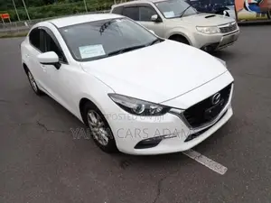 Mazda Axela 2018 White