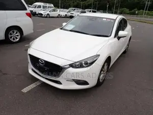 Mazda Axela 2018 White