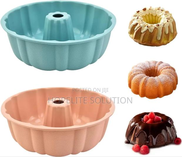 Donut Shape Baking Tin