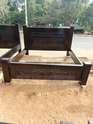 Mahogany King Size Bed 6 by 6