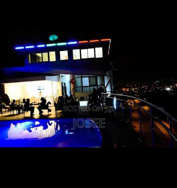 Elite Stays - thumbnail 7