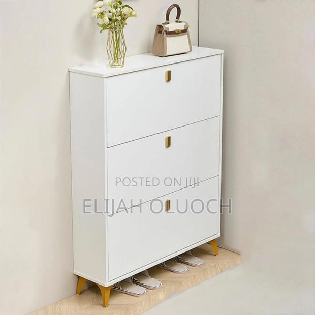 Quality Bucket Flip Shoe Cabinet -
Dimensions: L80cm H120cm W24cm
