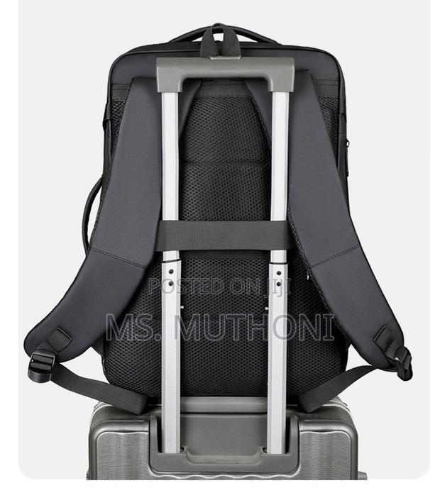 Expandable a Smart, Spacious Backpack for Work, School, and Travel - thumbnail 3