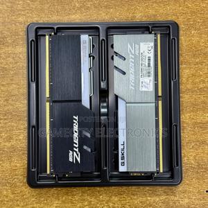 Gskill 32gb RGB Ddr4 Ram 3200mhz 16*2 - thumbnail 2